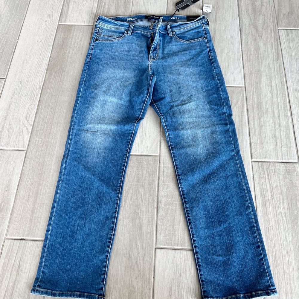 NWT 👖men’s straight leg jeans
